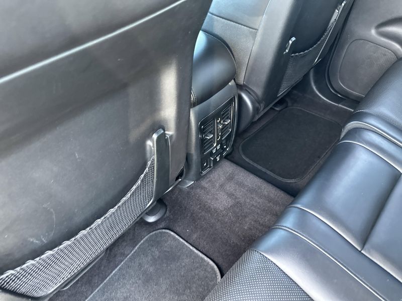 Used 2018 Jeep Grand Cherokee LimitedImage 18