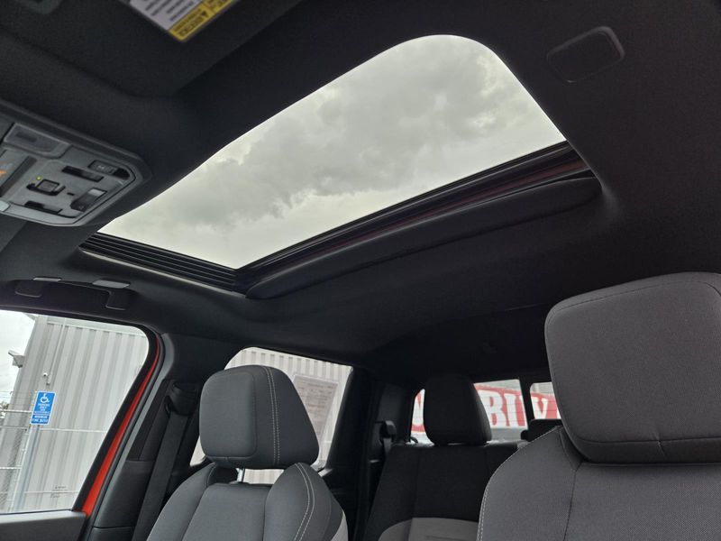 Used 2024 Toyota Tacoma TRD Sport Double Cab 5' Bed AT (Natl)