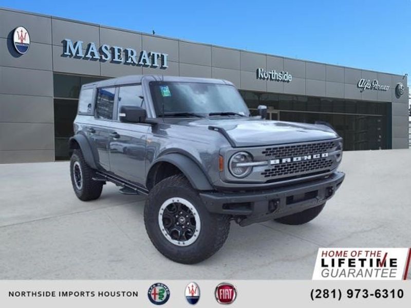 2023 Ford Bronco BadlandsImage 1