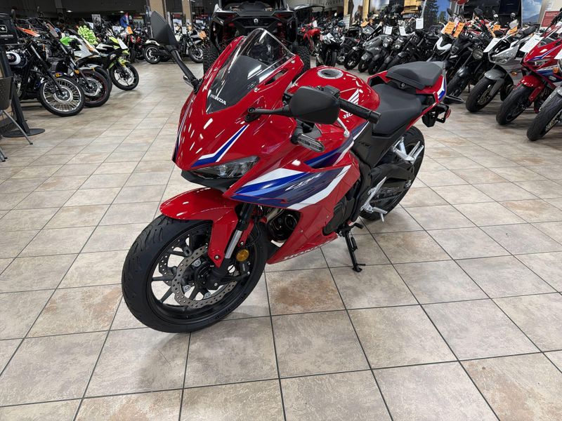 New 2025 Honda CBR500R ABS Image 13