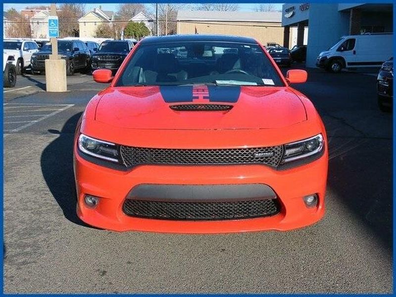 2017 Dodge Charger R/TImage 3