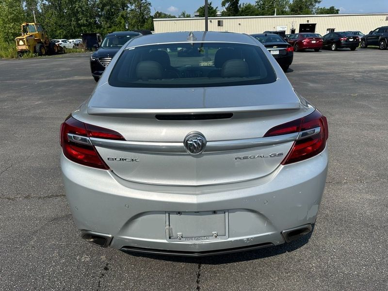 2017 Buick Regal GSImage 11