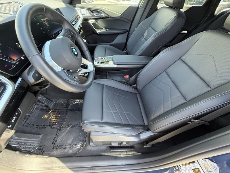 2025 BMW X1 xDrive28iImage 21