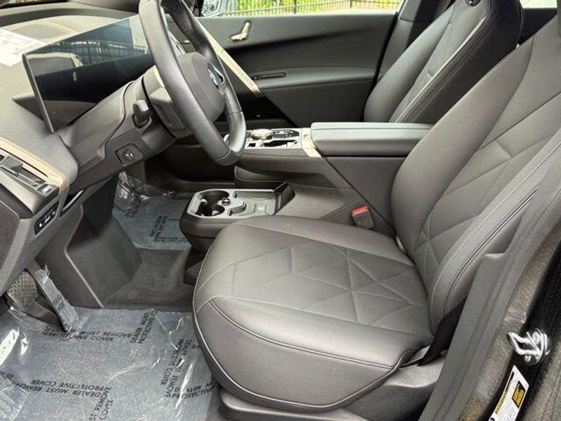 Used 2026 BMW iX xDrive45Image 20