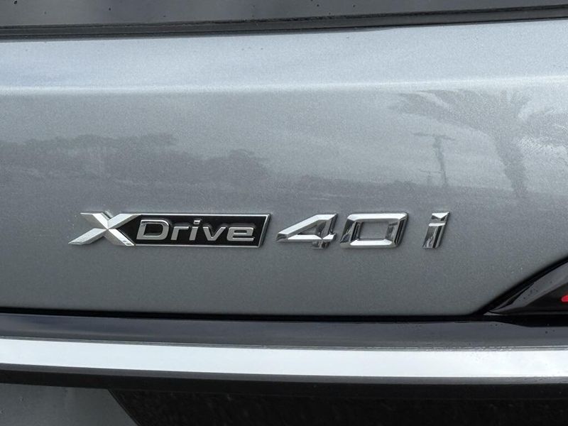 2025 BMW X7 xDrive40iImage 14