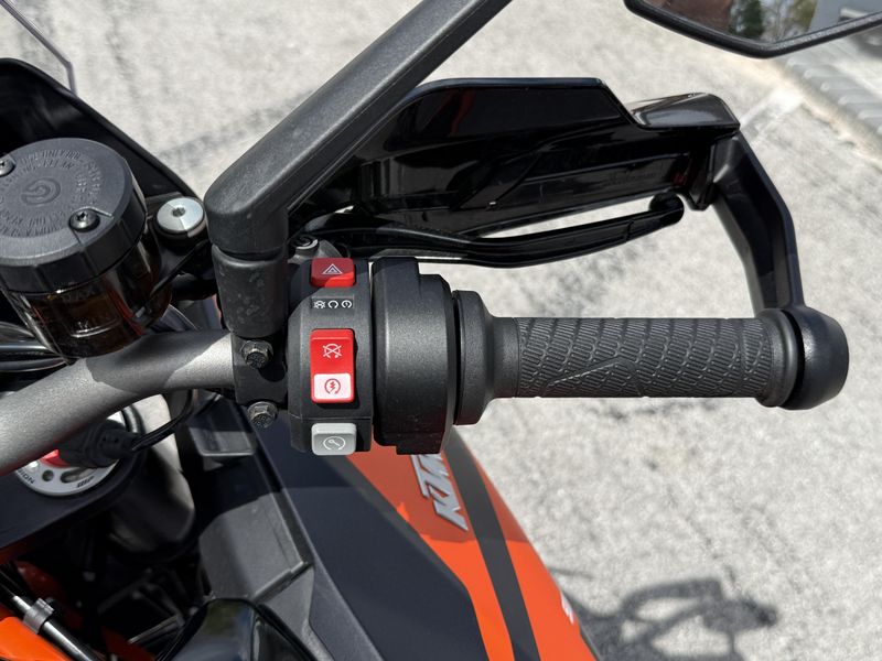 2020 KTM 1290 Super Duke GT