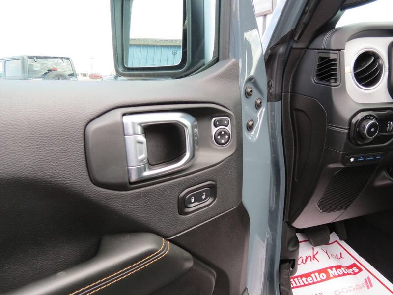 Used 2025 Jeep Wrangler 4xE Sahara 4x4 4dr SUVImage 16