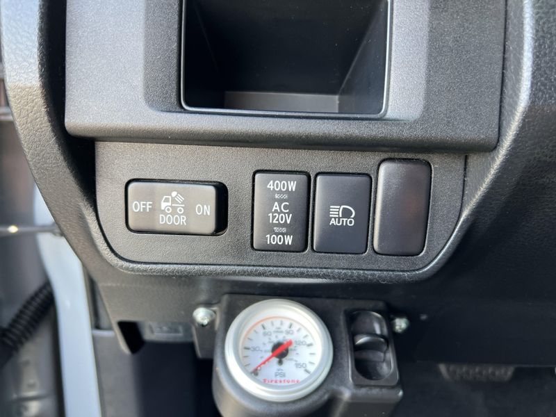 Used 2018 Toyota Tacoma TRD Off RoadImage 12