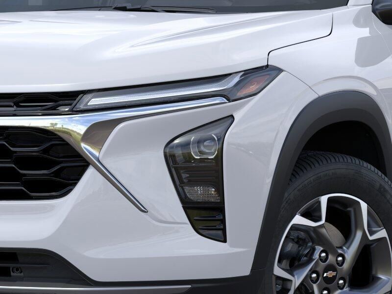 New 2025 Chevrolet Trax LTImage 10