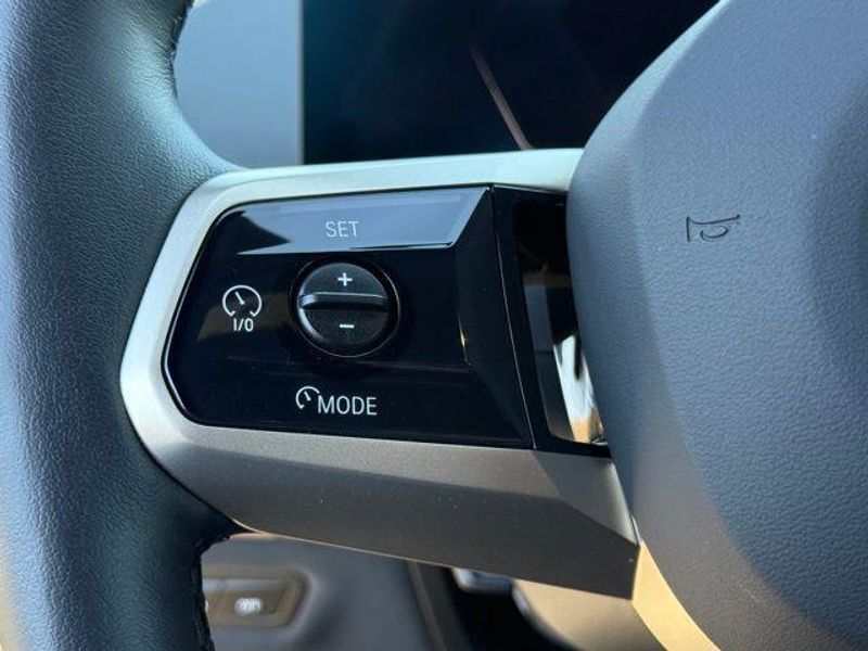 Used 2026 BMW iX xDrive45Image 23