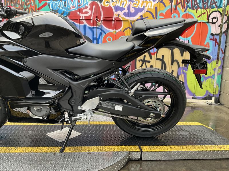 New 2026 Yamaha YZF-R3 ABS Image 12