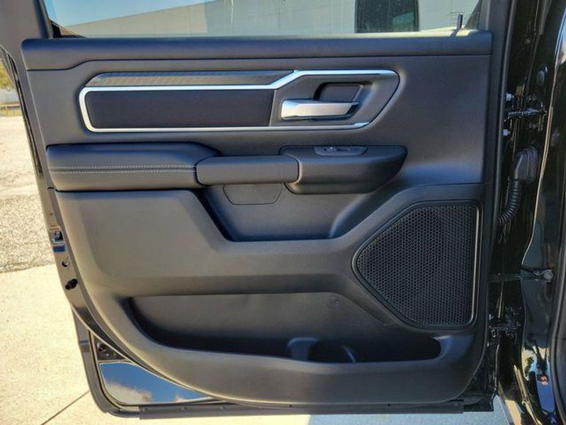 New 2026 RAM 1500 Big Horn Crew Cab 4x4 5'7' Box
