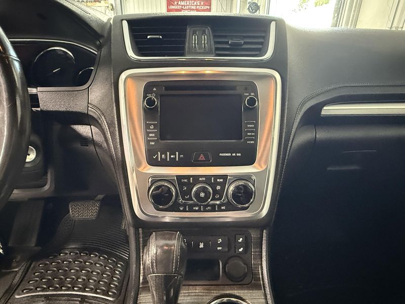 Used 2014 GMC Acadia SLTImage 28