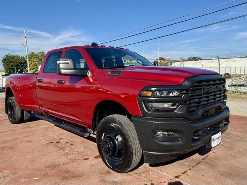 2026 Ram 3500 Tradesman photo 3