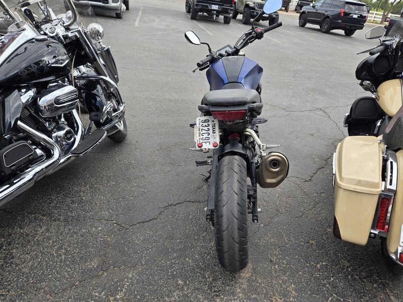 USED 2021 HONDA CB300R ABS Image 8