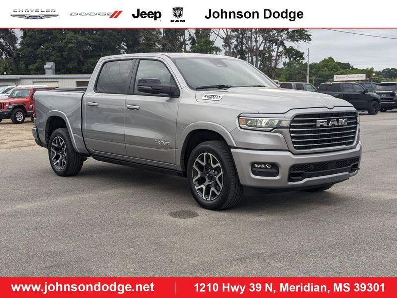 2025 RAM 1500 Laramie Crew Cab 4x4 5