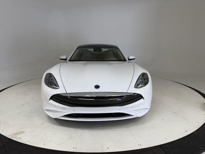 2021 Karma Revero GT Image 2