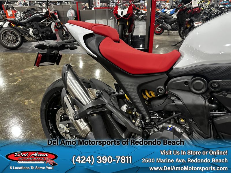 2024 Ducati MONSTER PLUS  in a ICE WHITE exterior color. Del Amo Motorsports of Redondo Beach (424) 304-1660 delamomotorsports.com 