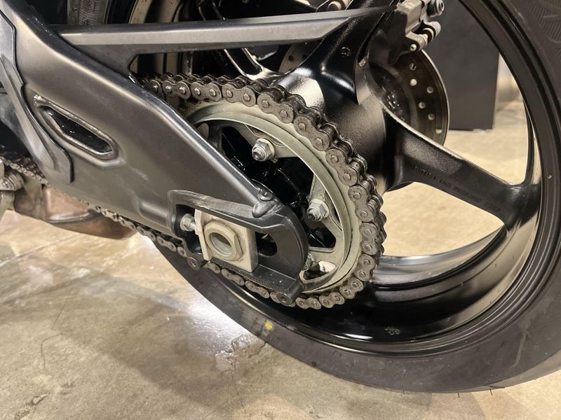 Used 2017 Yamaha FZ-10 CA Image 25