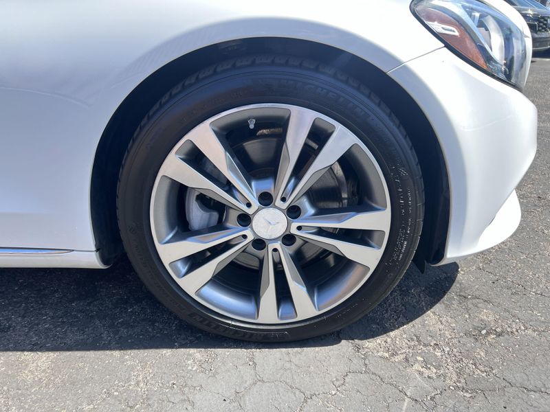 2016 Mercedes-Benz C-Class C 300Image 27