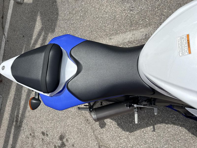 Used 2014 Yamaha YZF R6 Image 15