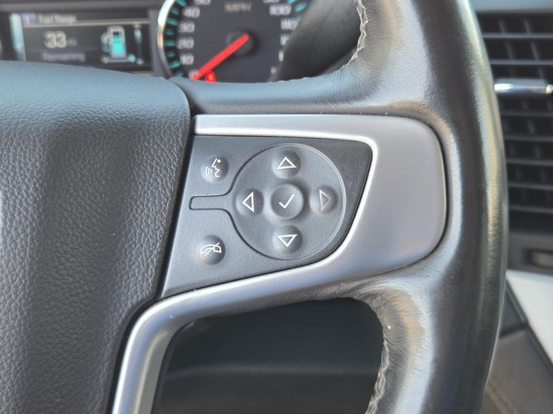 Used 2017 GMC Yukon 2WD 4dr SLT