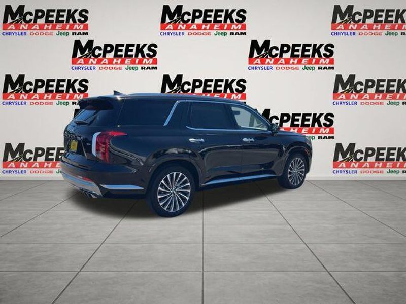 Used 2024 Hyundai Palisade CalligraphyImage 8