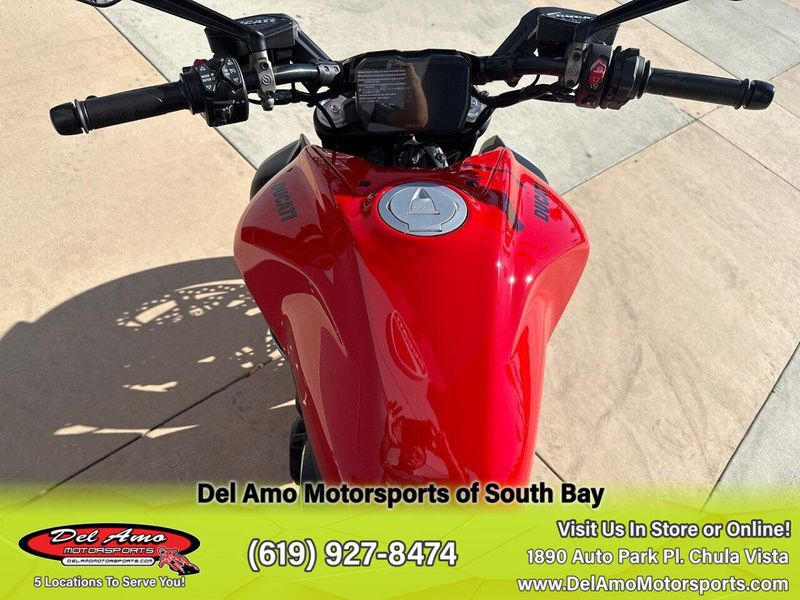 2024 Ducati DIAVEL V4  in a RED exterior color. Del Amo Motorsports of South Bay (619) 547-1937 delamomotorsports.com 