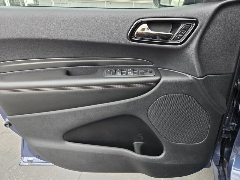 2021 Dodge Durango R/T photo 18