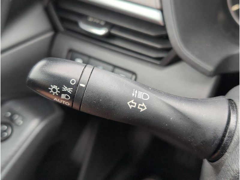 Used 2024 Nissan Altima 2.5 SVImage 25