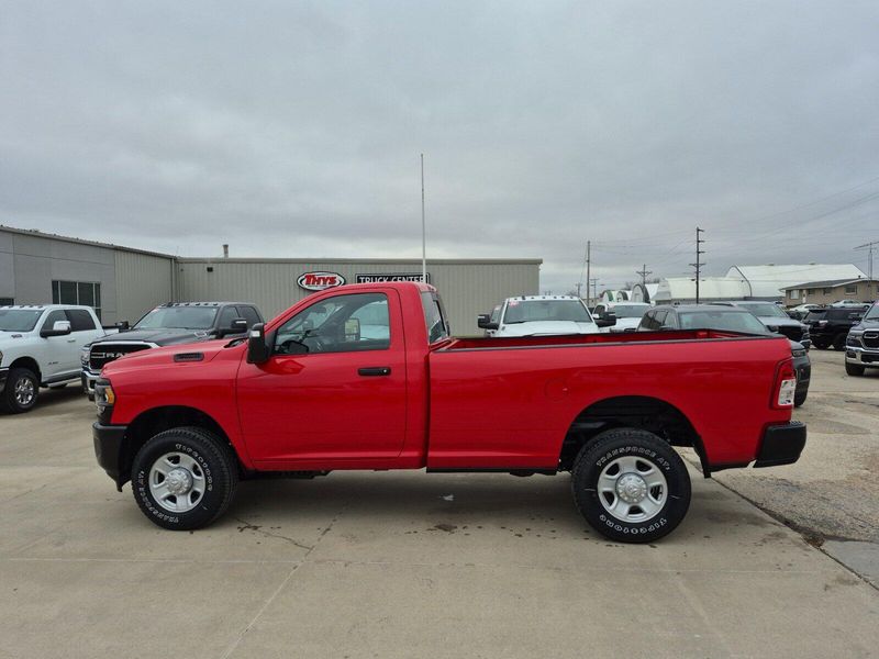 2024 RAM 2500 Tradesman Regular Cab 4x4 8