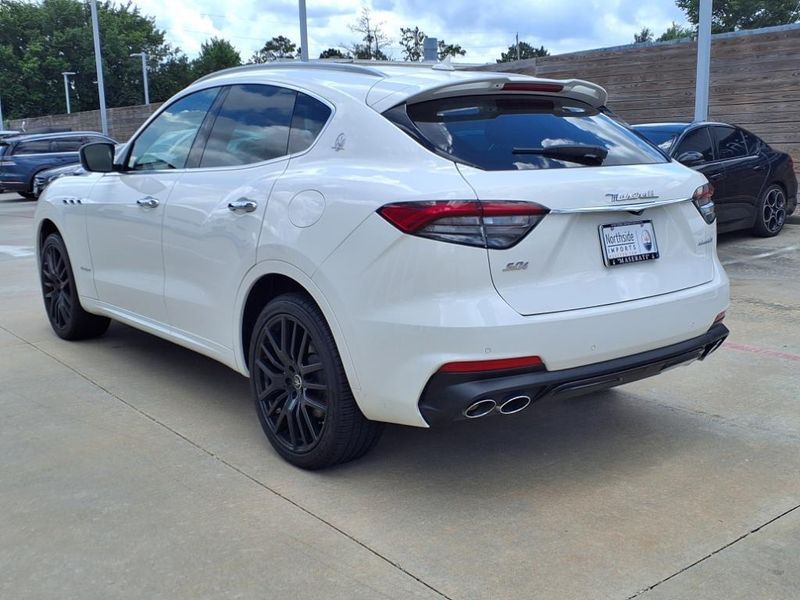 2021 Maserati Levante S GranSportImage 11