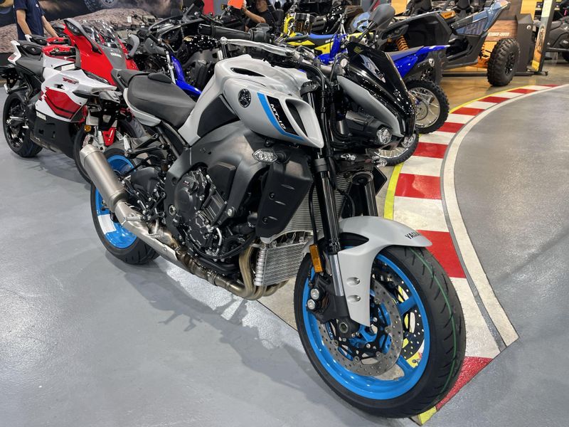 New 2026 Yamaha MT-10 Image 18