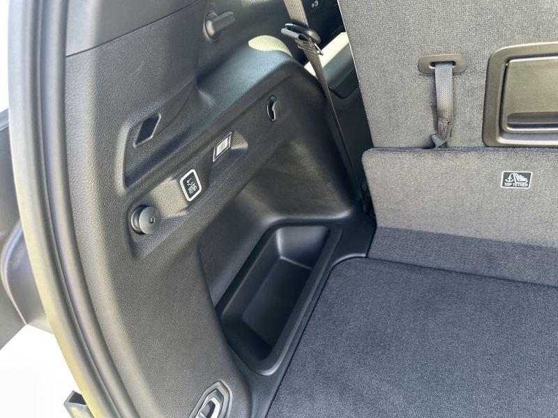 New 2025 Jeep Grand Cherokee L Limited 4x4Image 15