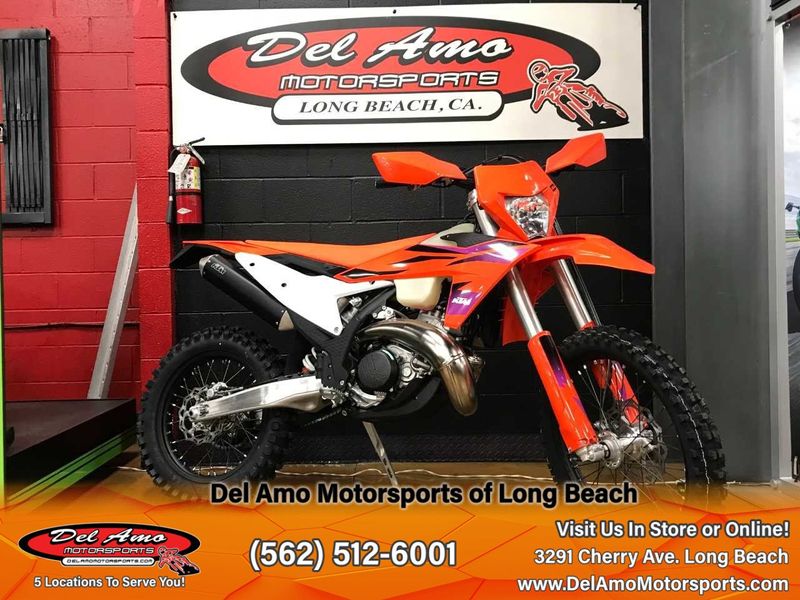 2024 KTM 250 XC-W  in a ORANGE exterior color. Del Amo Motorsports of Long Beach (562) 362-3160 delamomotorsports.com 