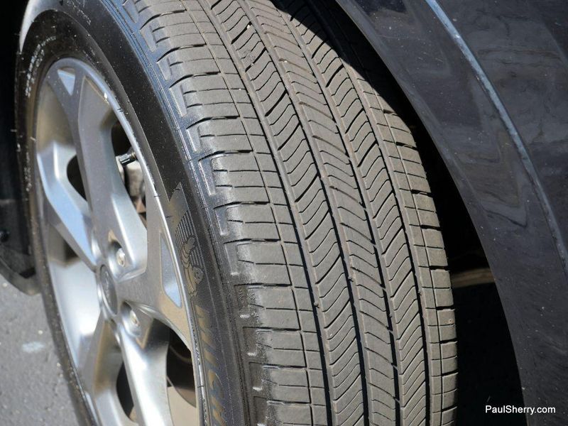 2024 Ford Escape ST-Line photo 15