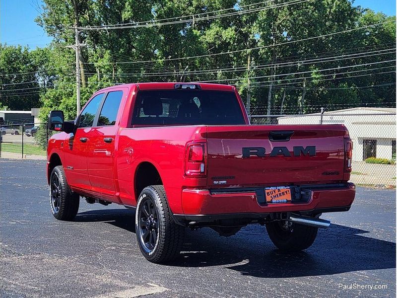 New 2026 RAM 2500 Big Horn Crew Cab 4x4 6'4' Box