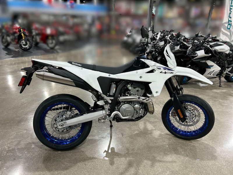 New 2025 Suzuki DR-Z4SM Image 11