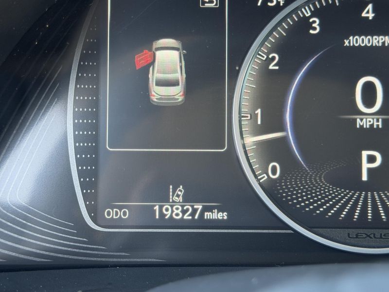 Used 2025 Lexus ES 350Image 21