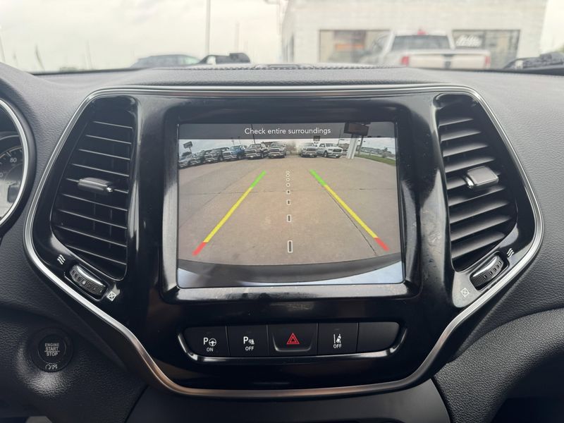 Used 2022 Jeep Cherokee LimitedImage 20