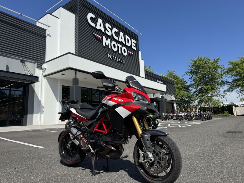 2012 Ducati Multistrada 1200 S - PIKES PEAK 