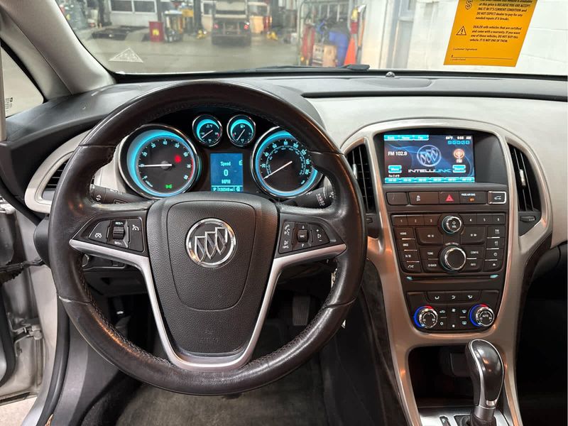 2013 Buick Verano photo 10