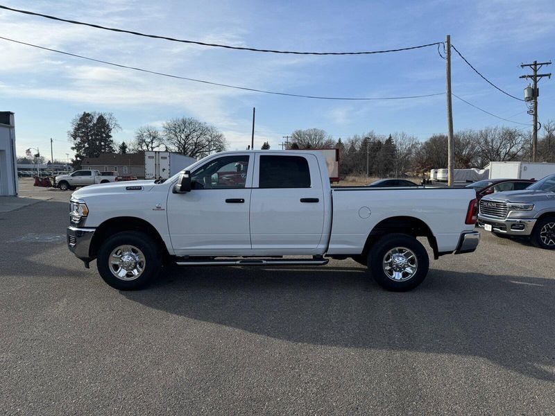 2024 RAM 2500 TradesmanImage 5