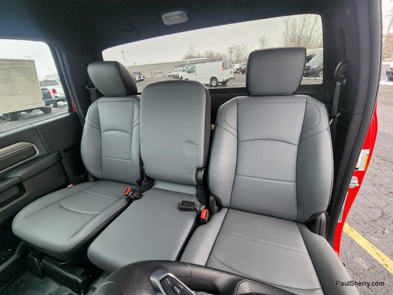 New 2026 RAM 3500 Tradesman Chassis Regular Cab 4x4 84' Ca