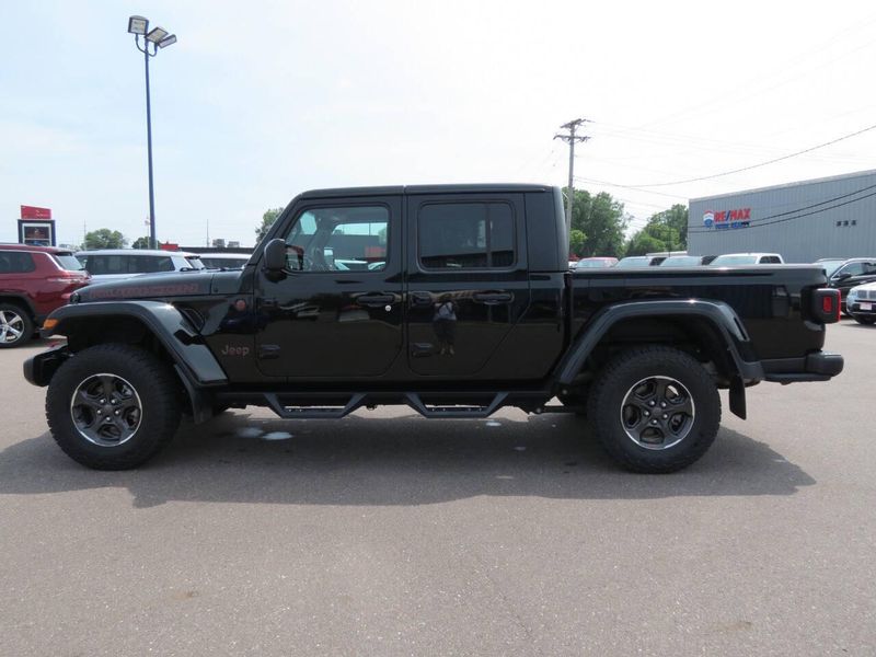 Used 2023 Jeep Gladiator Rubicon 4x4 4dr Crew Cab 5.0 ft. SBImage 6