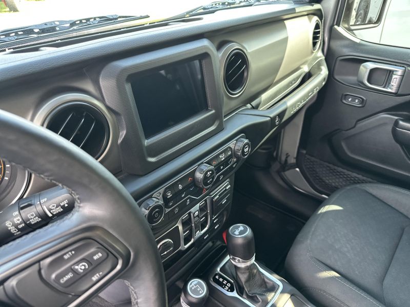 Used 2020 Jeep Wrangler Unlimited Sport SImage 23