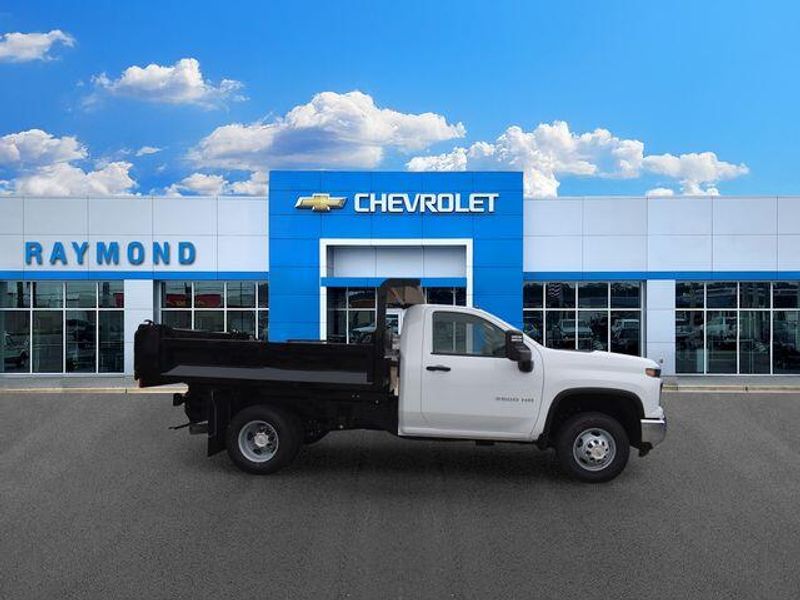 New 2026 Chevrolet Silverado 3500HD Work TruckImage 2