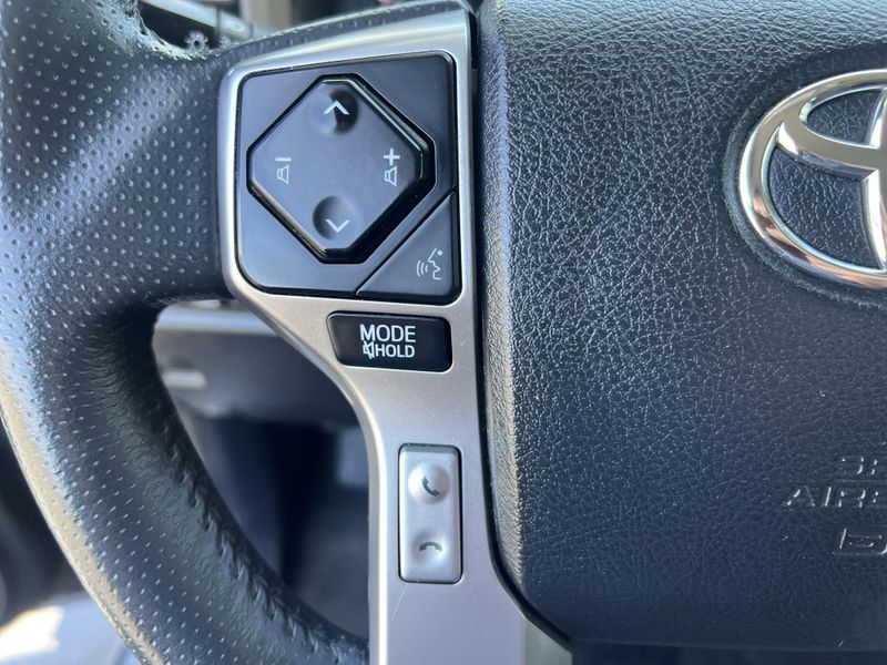Used 2021 Toyota 4Runner SR5 PremiumImage 11