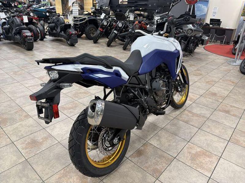New 2024 Suzuki V-STROM 800DE Image 17