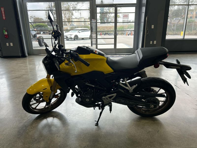 Used 2024 Honda CB300R ABS Image 15